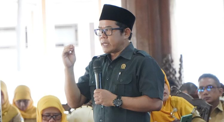 Ketua DPRD Jepara, Agus Sutisna.