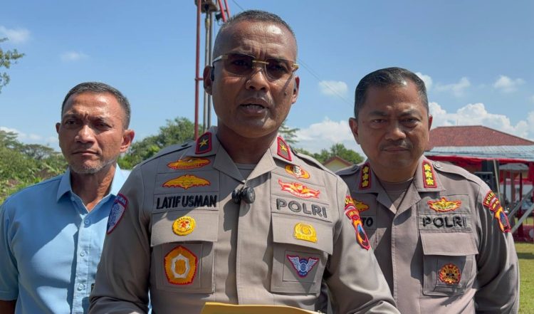 Wakapolda Jateng Brigjen Pol Latif Usman memberi klarifikasi usai menghadiri kegiatan peletakan baru pertama pembangunan Gudang Ketahanan Pangan di Boyolali pada Kamis (5/6/2025) siang.