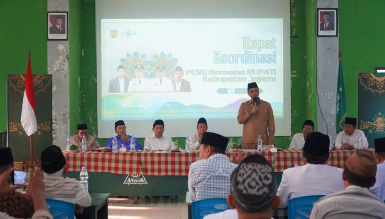 Bupati Jepara, Witiarso Utomo saat menghadiri Sosialisasi Hasil Bahtsul Masa’il di Gedung PCNU Jepara, Senin (4/8/2025)