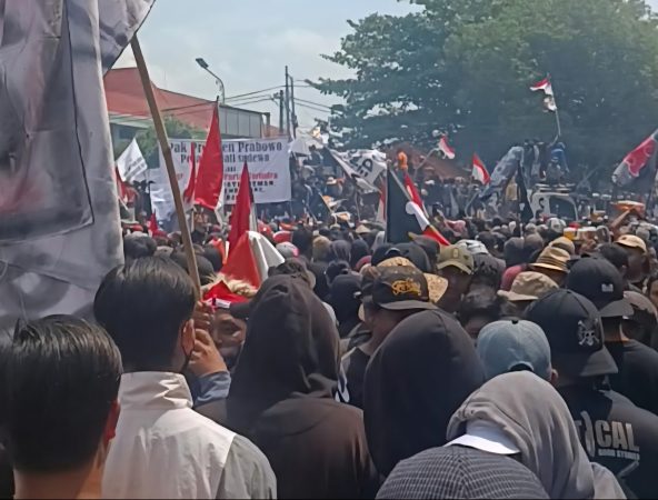 Demo di Kabupaten Pati pada Rabu (13/8/2025) (foto: KlikFakta.com)